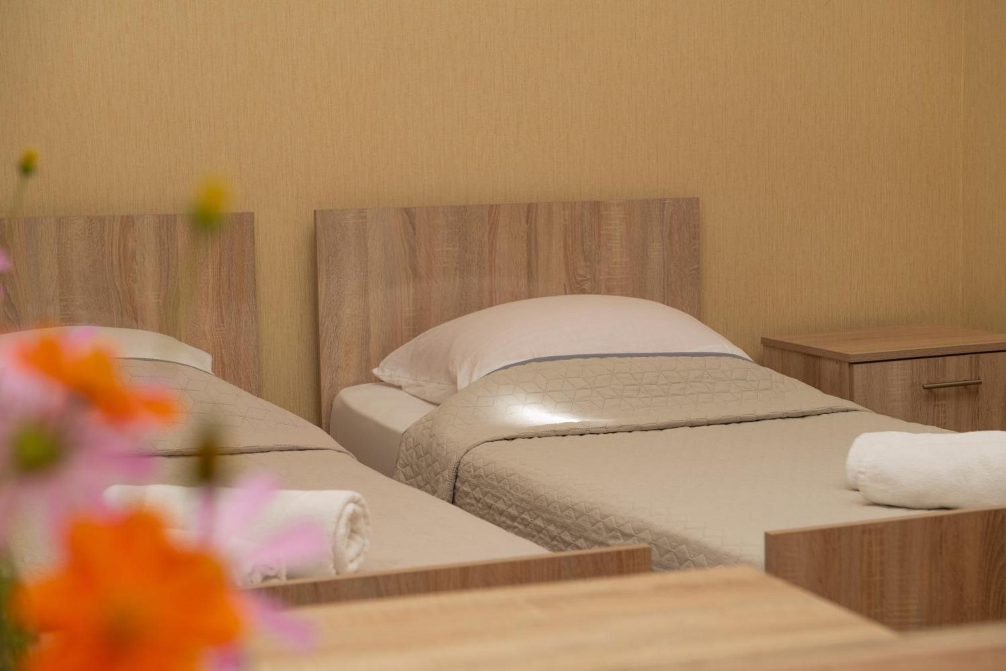 Alvani Inn K'vemo Alvani ภายนอก รูปภาพ
