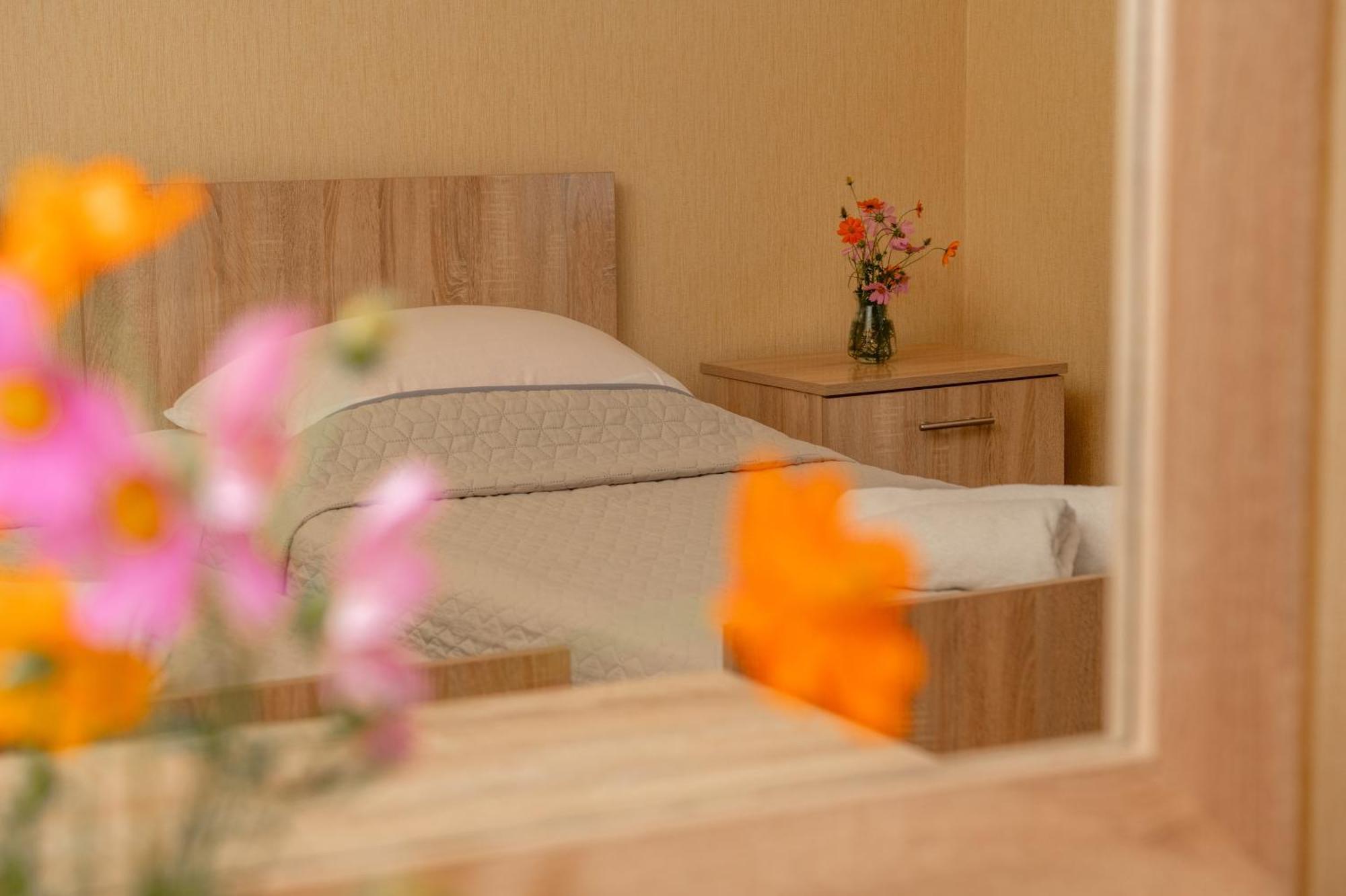 Alvani Inn K'vemo Alvani ภายนอก รูปภาพ