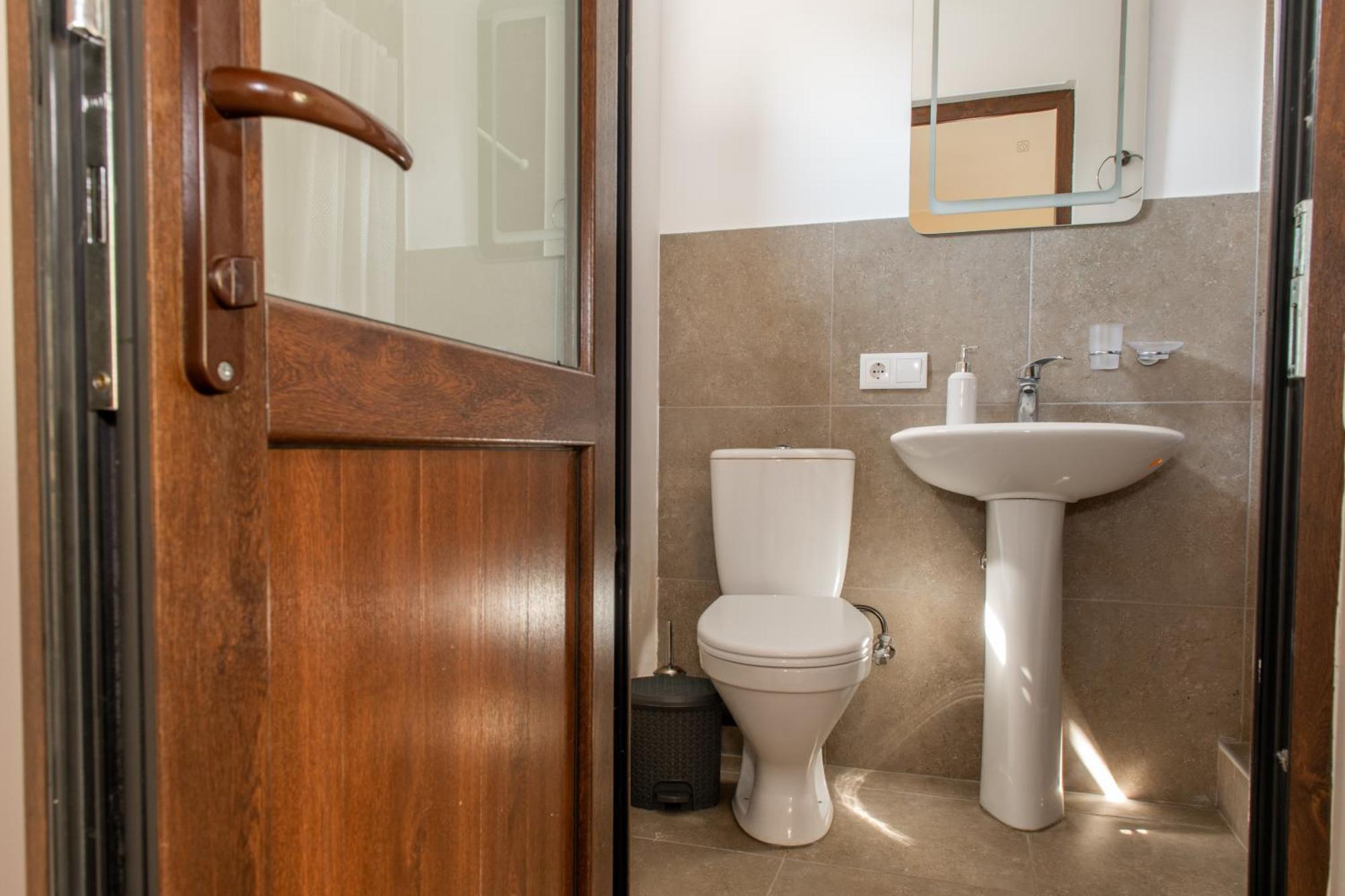 Alvani Inn K'vemo Alvani ห้อง รูปภาพ