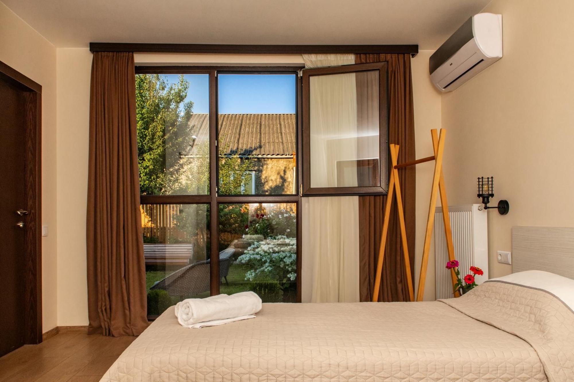Alvani Inn K'vemo Alvani ภายนอก รูปภาพ